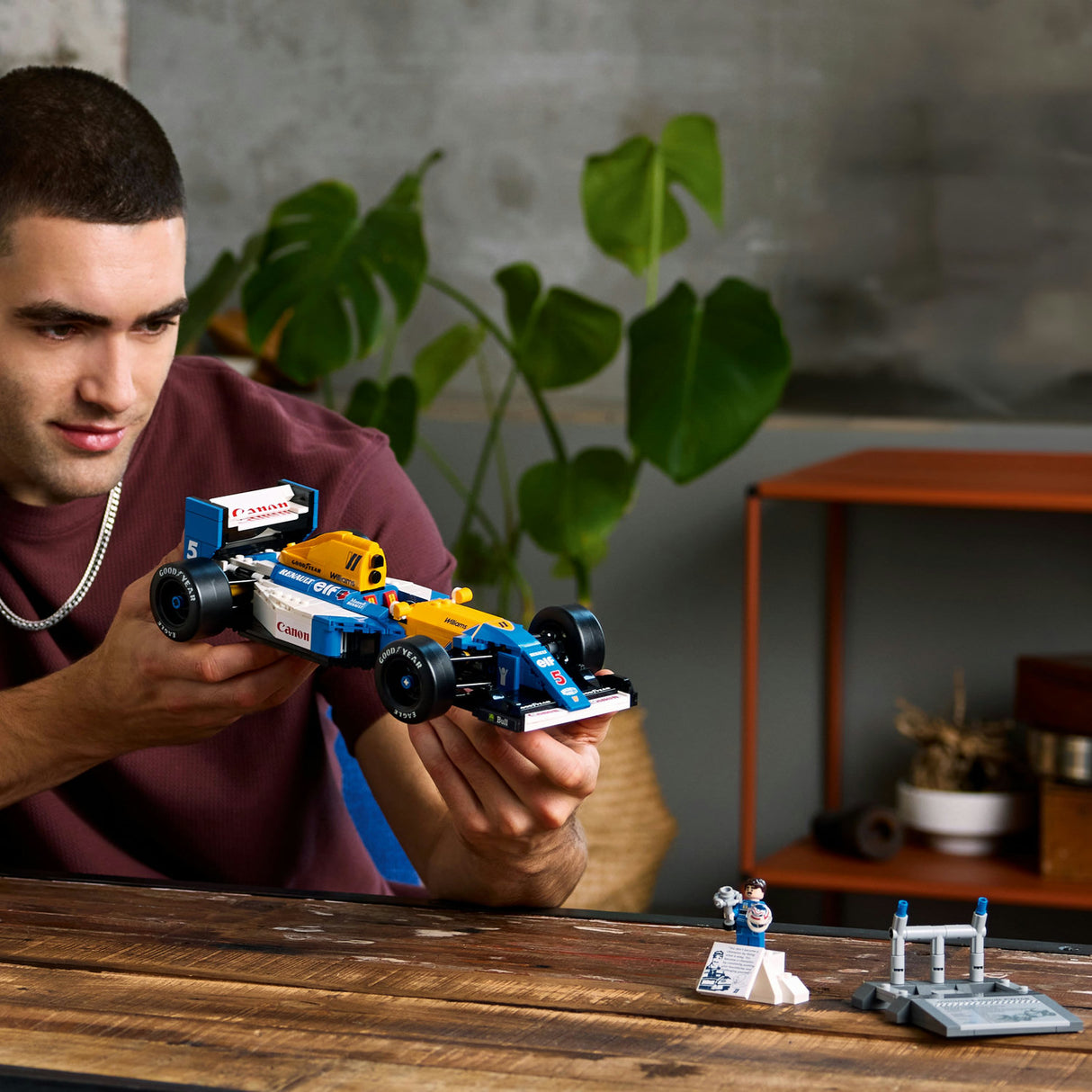 Lego Icons - Williams Racing FW14B & Nigel Mansell