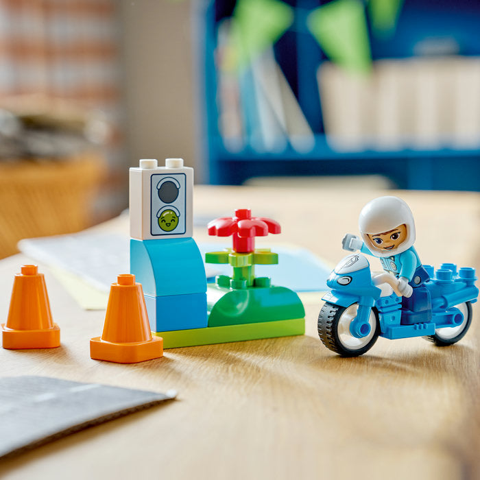 LEGO Duplo - Blue Police Motorcycle