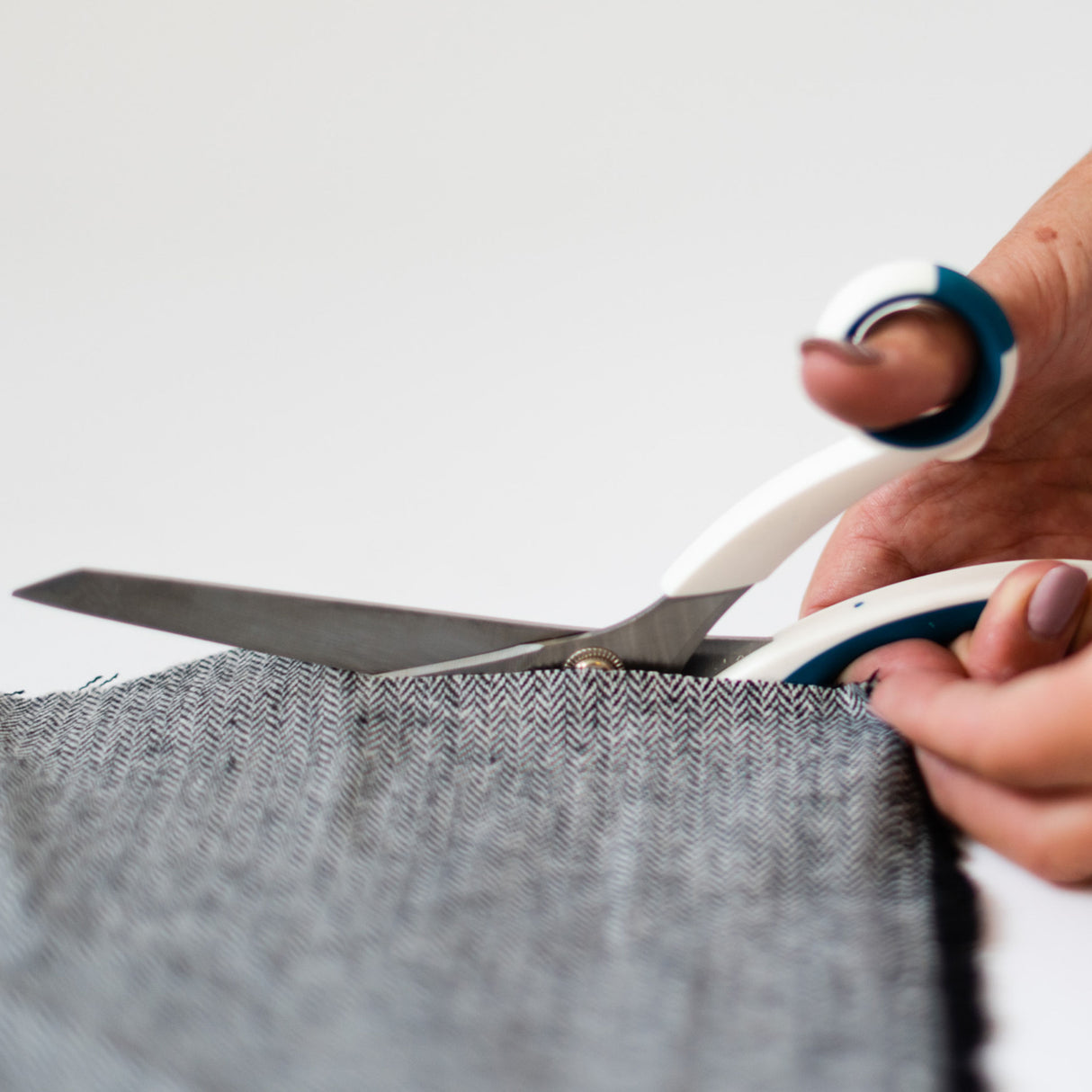 Precision Dressmaking Scissors 9 Inch