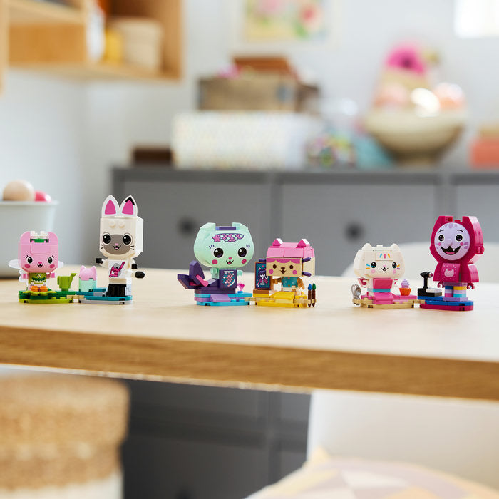 LEGO Gabby's Dollhouse - Gabby's Brick-Built Cat Friends