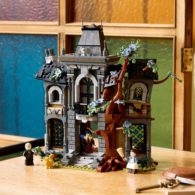 LEGO Icons - Mayor Manor