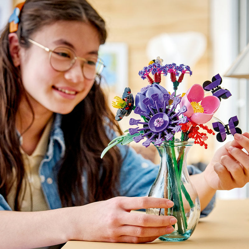 LEGO Editions - Olivia Rodrigo's Flower Bouquet