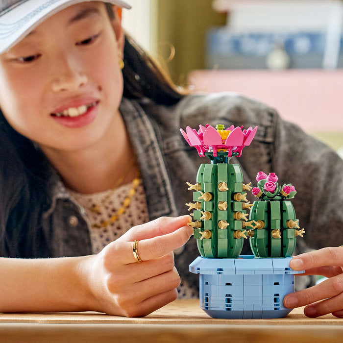 Lego Botanicals - Flowering Cactus