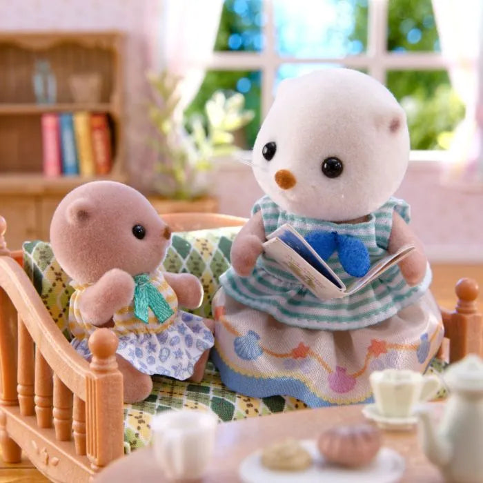 Sylvanian Families Sea Otter Sisters - Splashy Snorkel Set