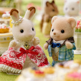 Sylvanian Families 40th Anniversary Friends Set - Freya & Theo
