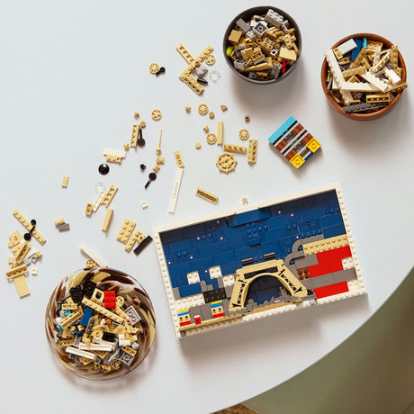 LEGO Architecture - Paris: City of Love
