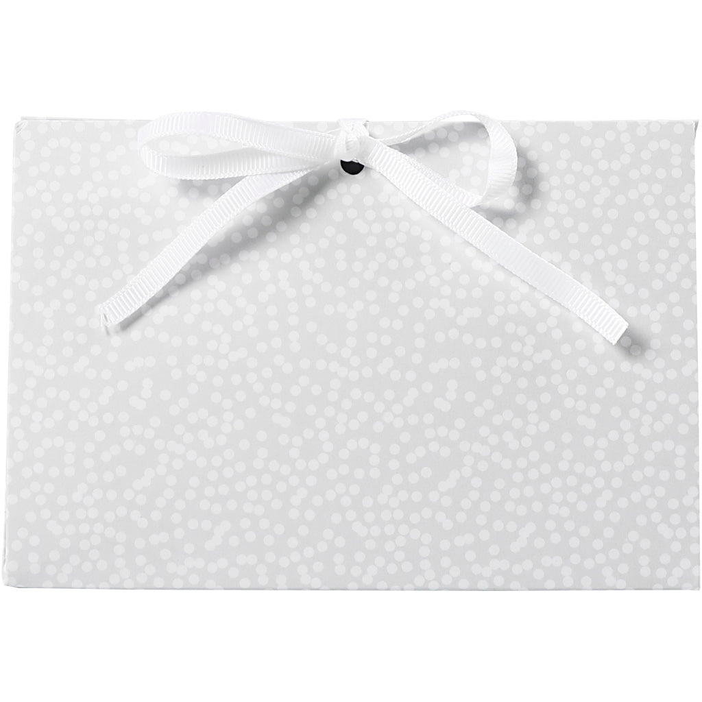 Folding gift box