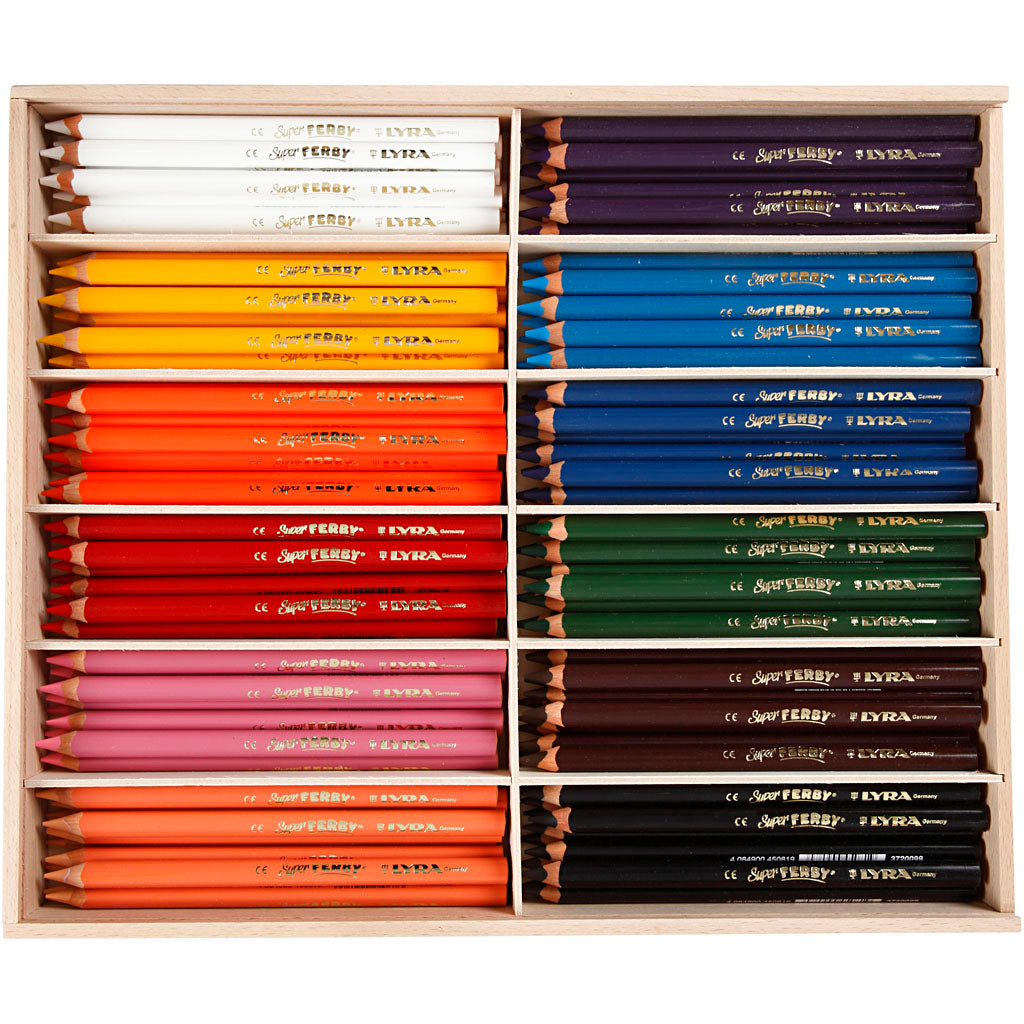 Super Ferby 1 colouring pencils