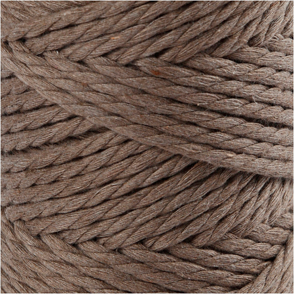 Macramé cord
