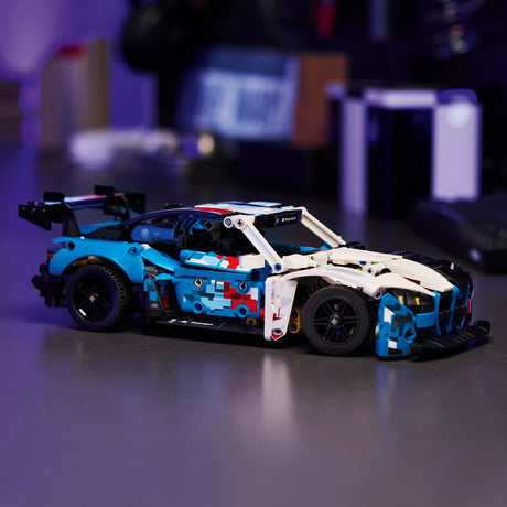LEGO Technic - BMW M4 GT3 EVO Race Car