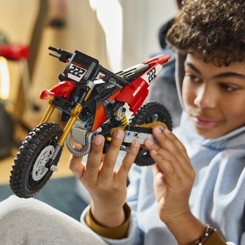 LEGO Technic - Ducati Desmo450 MX Factory Motorcycle