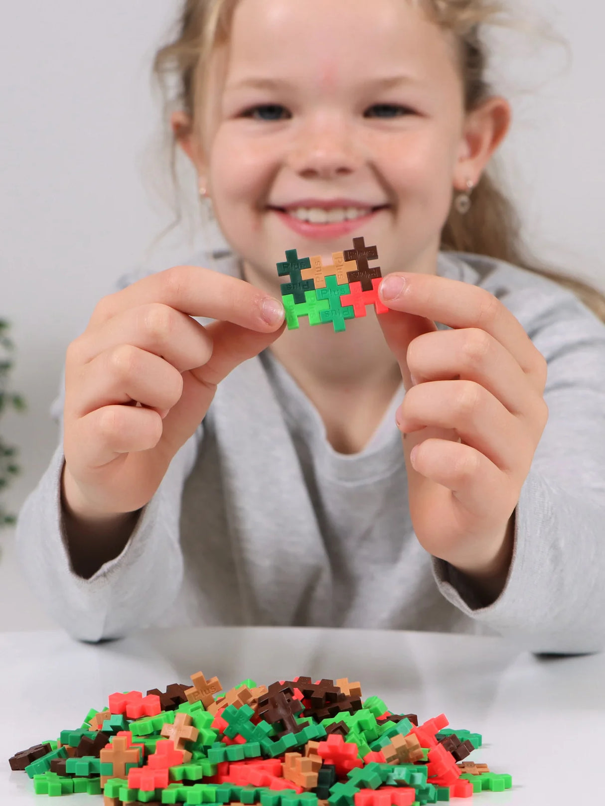 Plus-Plus 240 Piece Tube - Jungle Color Mix