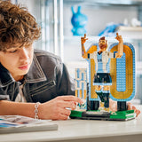 LEGO Editions - Lionel Messi: Football Legend