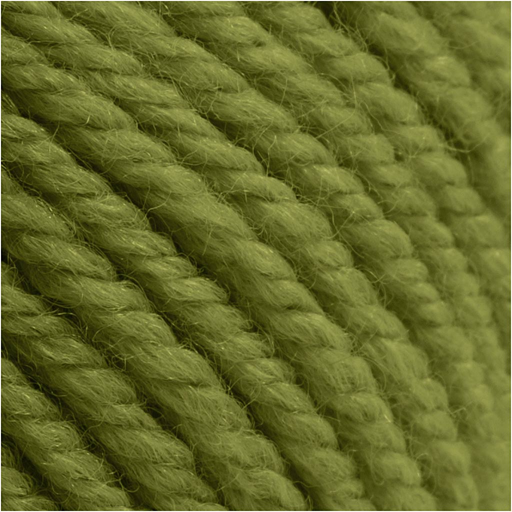 Wool yarn