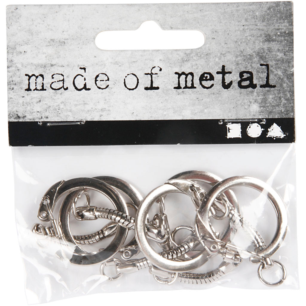 Keyring with chain