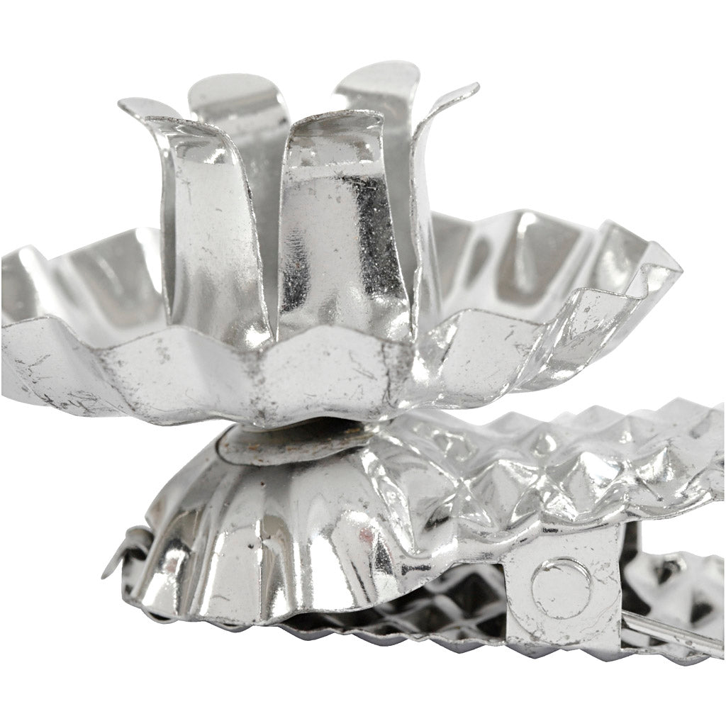 Clip on candle holder