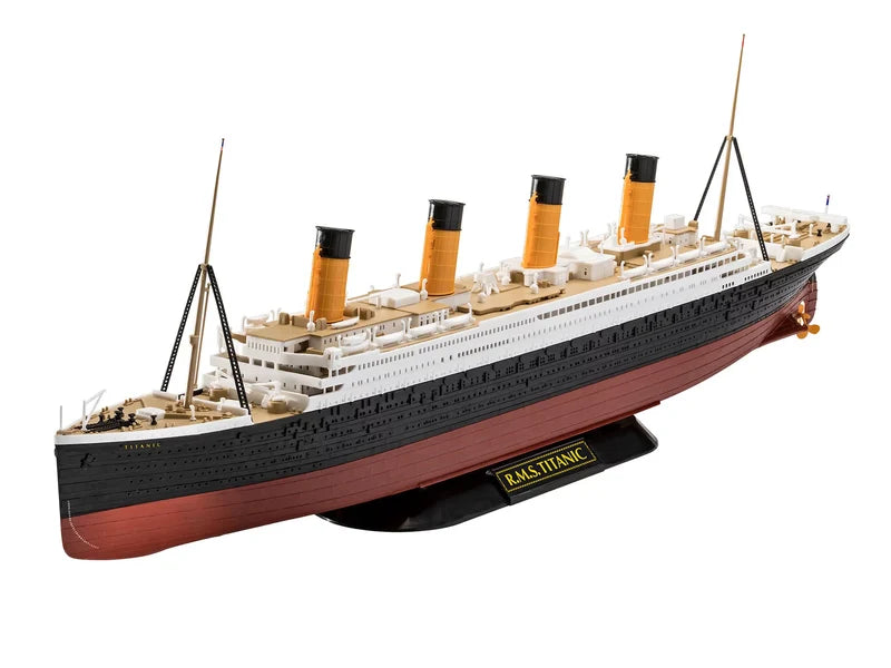 Revell R.M.S. Titanic (Click System) Model