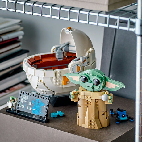 Lego Star Wars - Grogu with Hover Pram