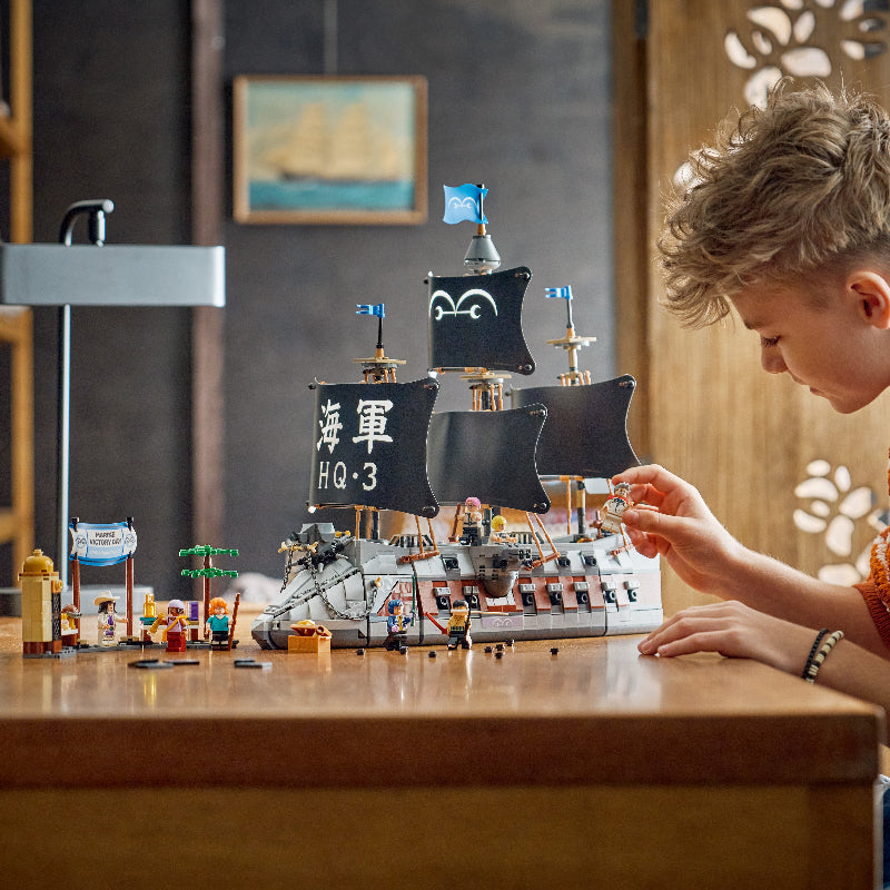 LEGO One Piece - Garp's Marine Battleship