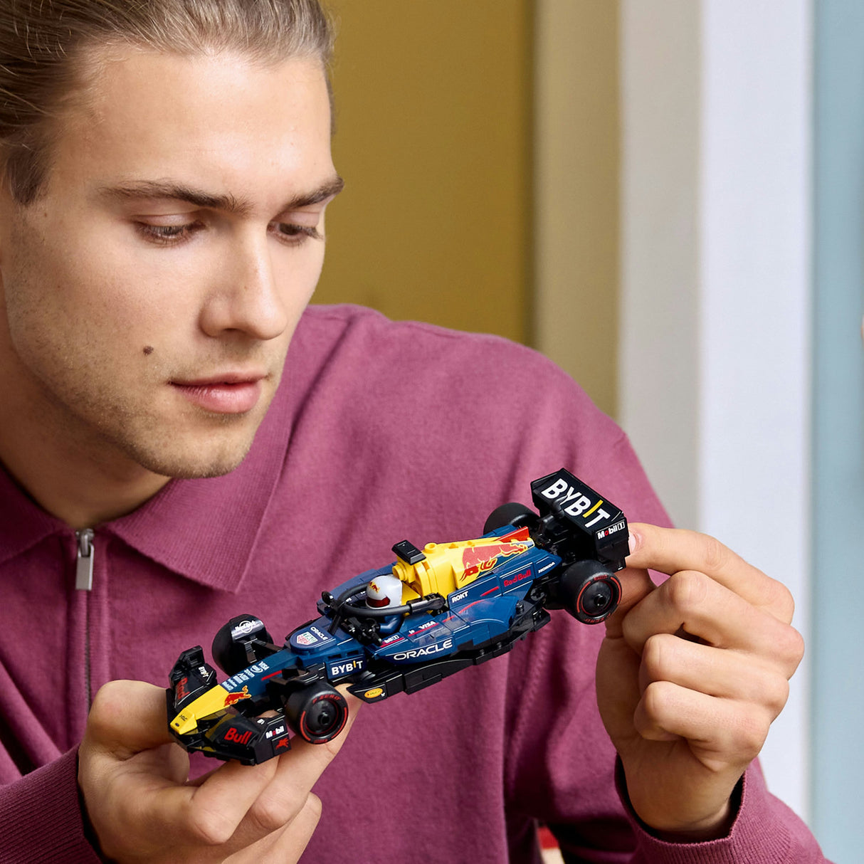 Lego Oracle Red Bull Racing RB20 F1® Race Car
