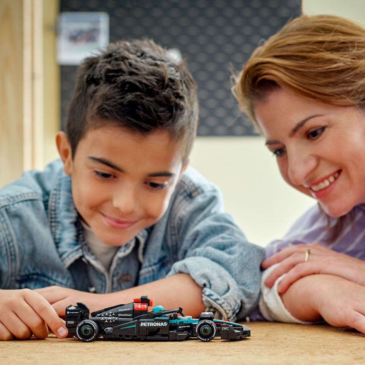 Lego Speed Champions - Mercedes-AMG F1® W15 Race Car