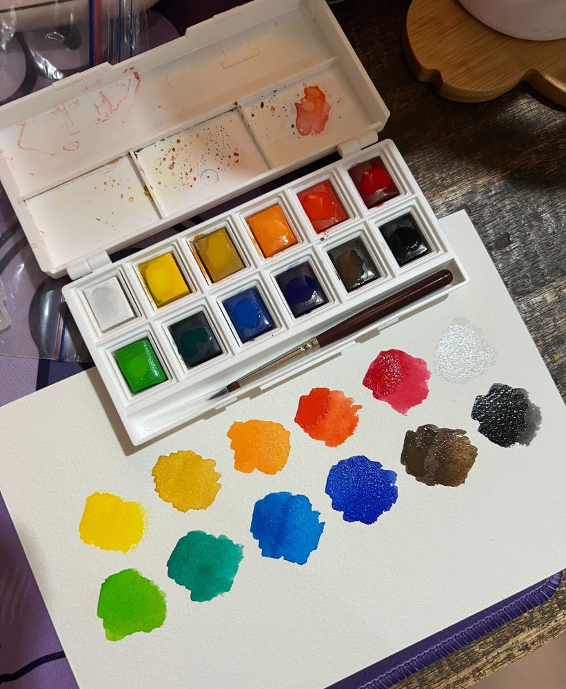 Elements Watercolour 12 Half Pan Set with Mini Brush