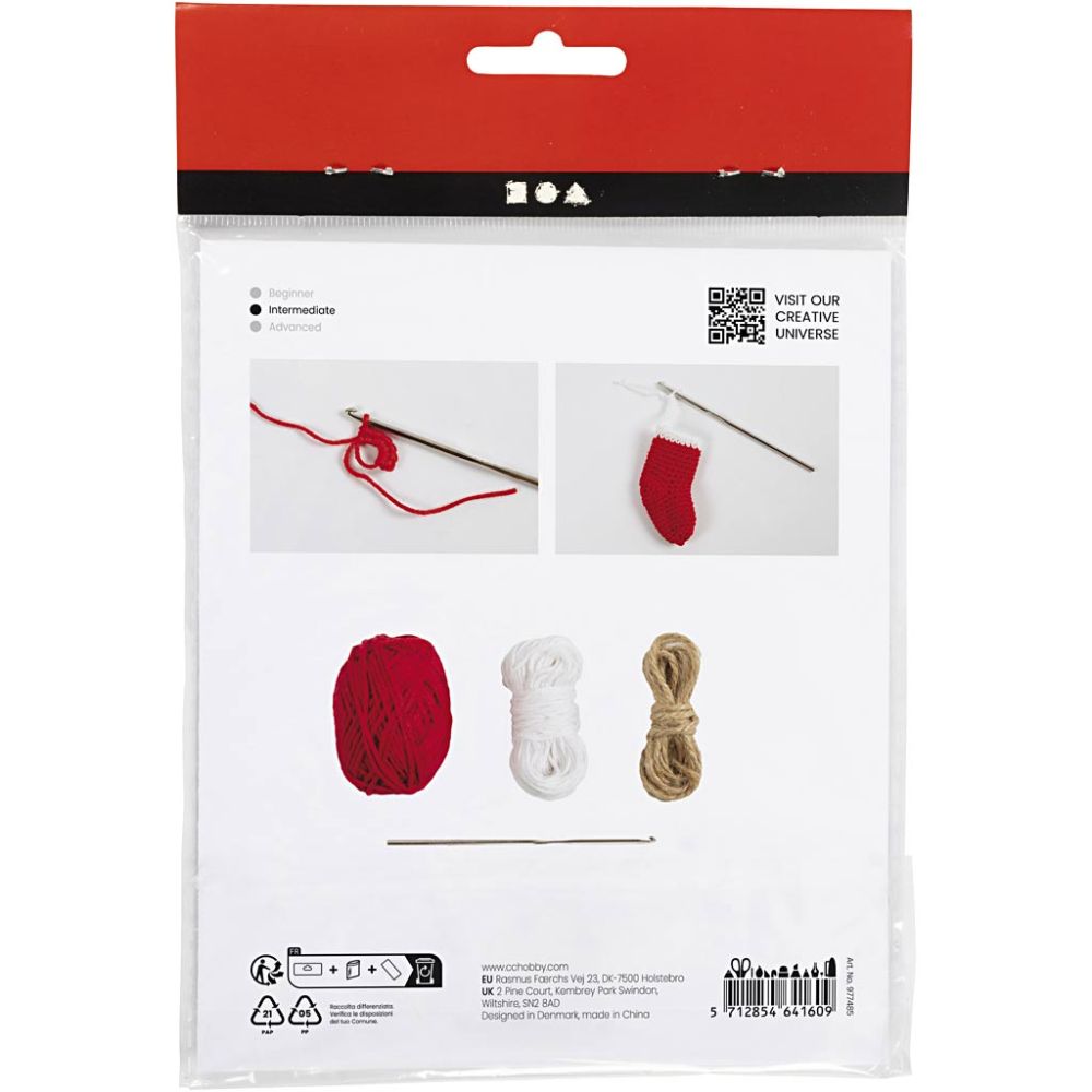 Mini Craft Kit Crocheting - Red & White Stockings