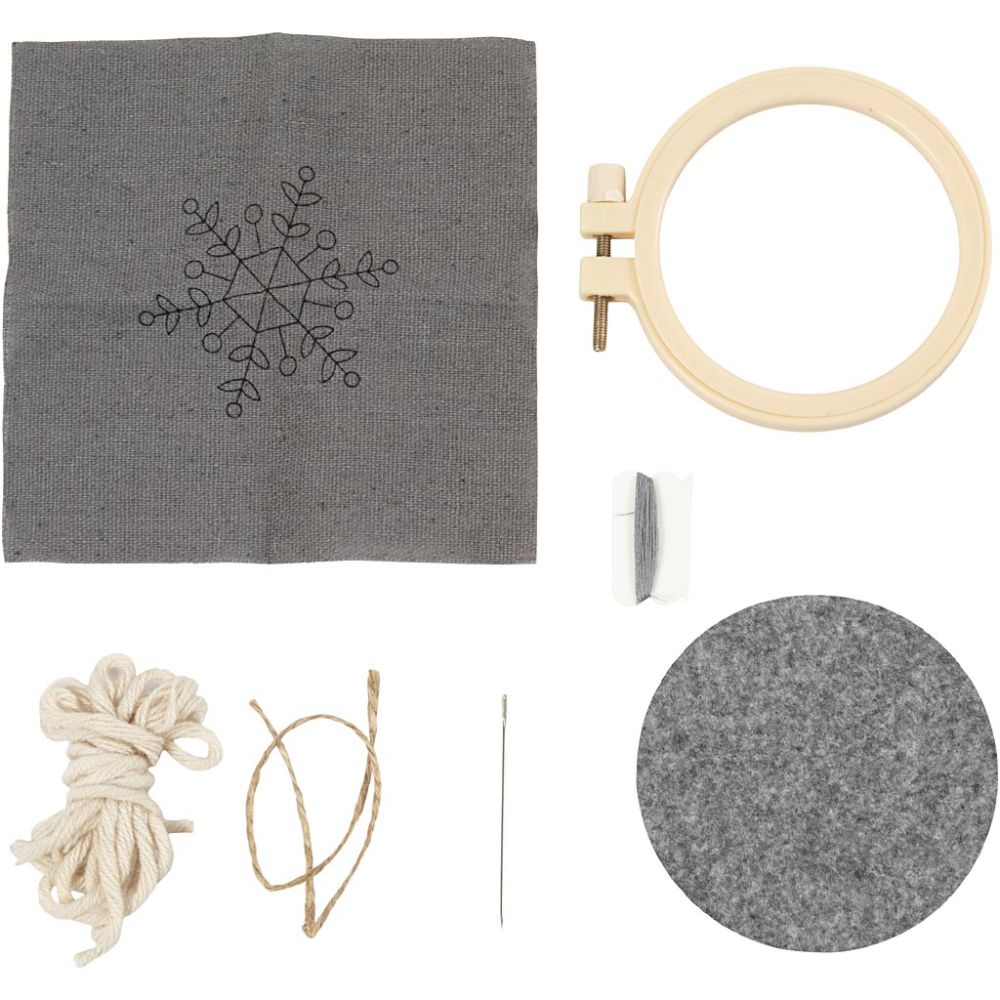 Mini Craft Kit Embroidery - Grey Snowflake