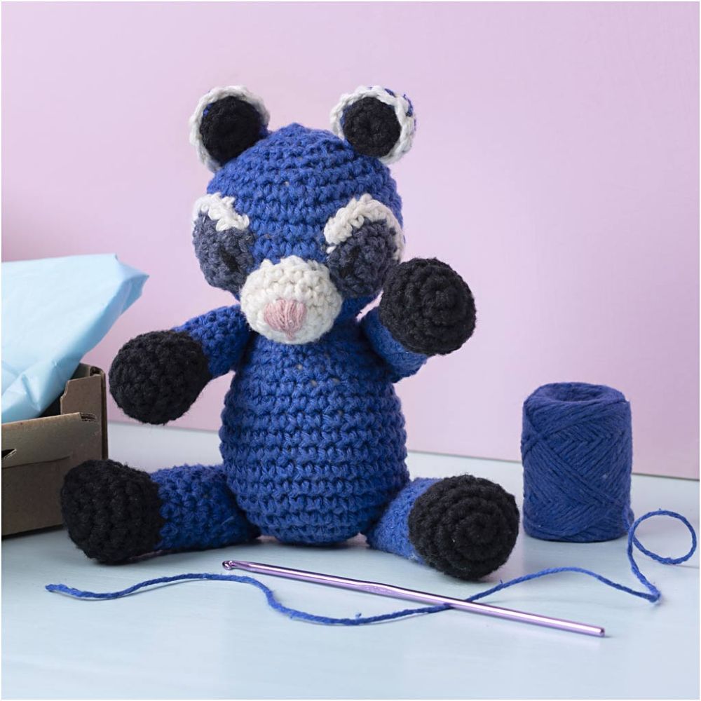Craft Kit Crochet - Amigurumi Raccoon