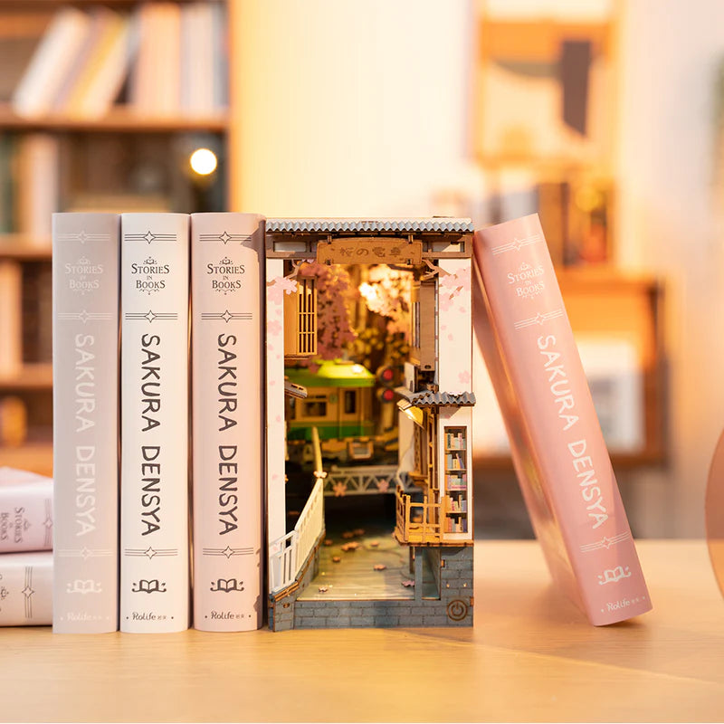 Rolife DIY Book Nook - Sakura Densya