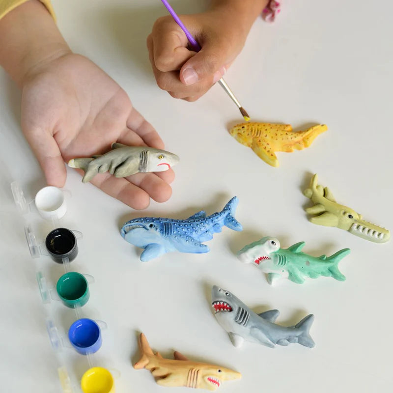 Mould & Paint Kit - Sharks
