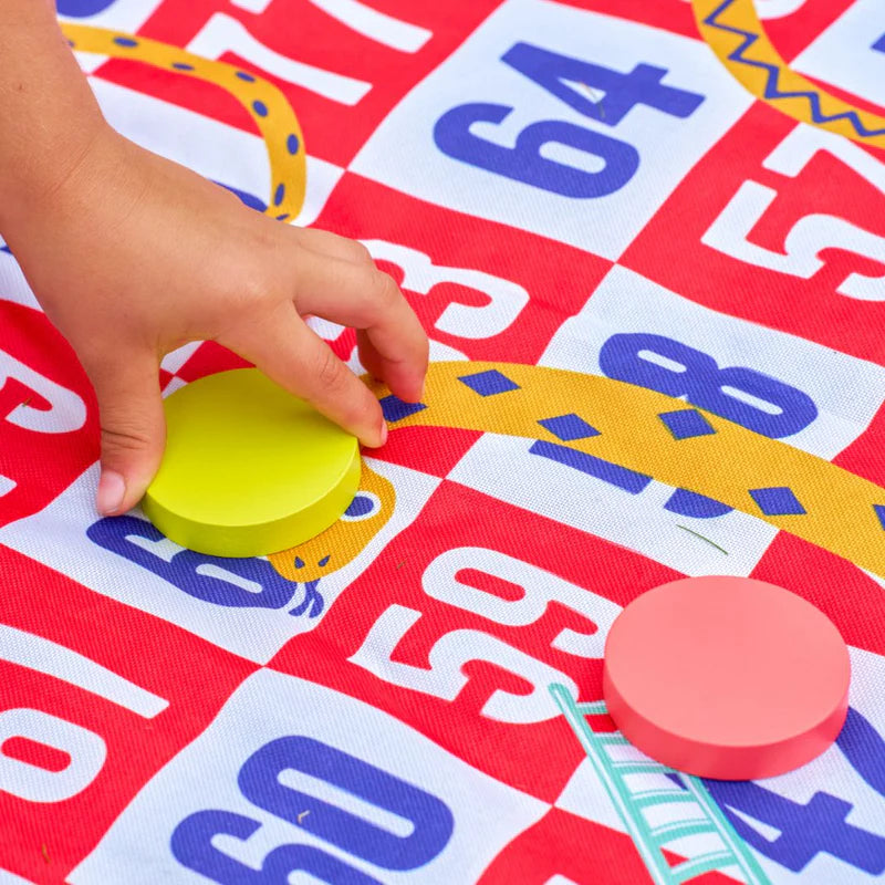 TP Giant Snakes and Ladders Game