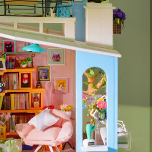 DIY Miniature House - Dora's Loft
