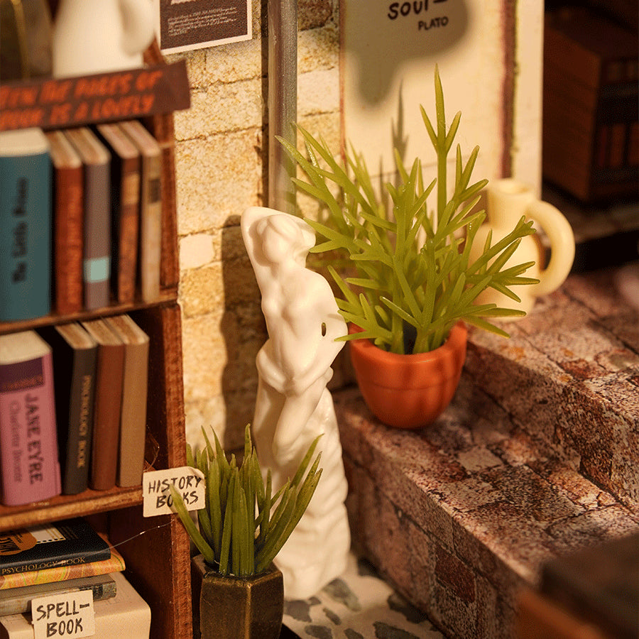 Rolife DIY Miniature House - Corner Bookstore