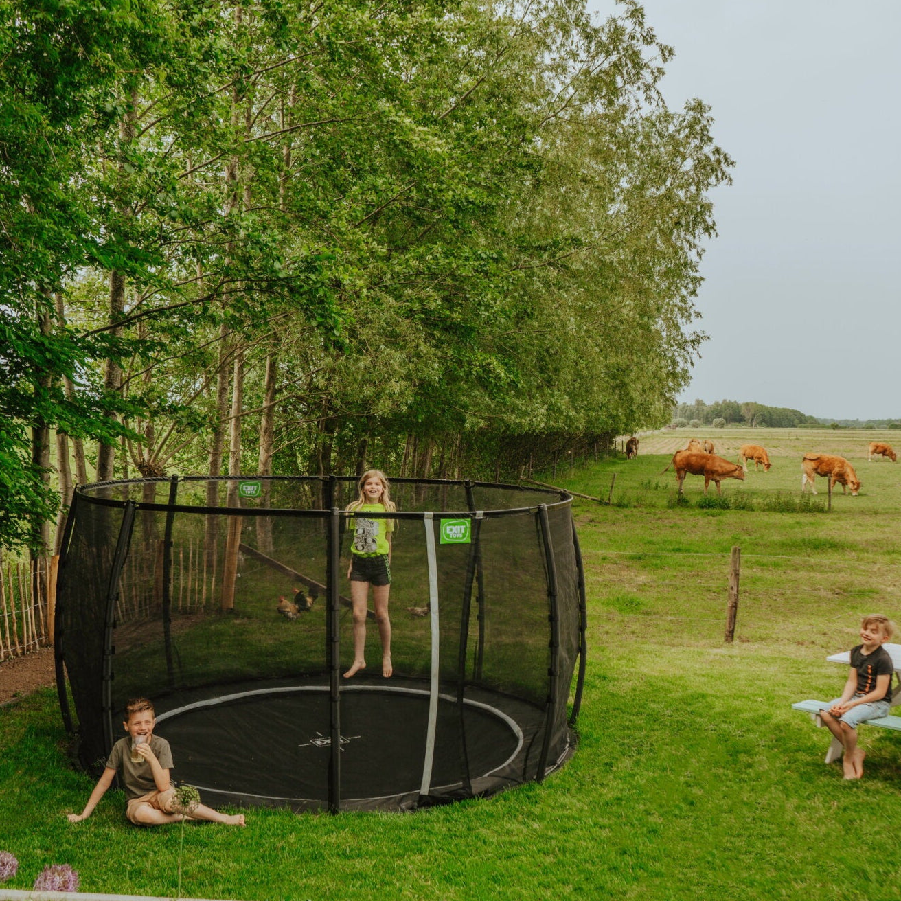 EXIT Dynamic Groundlevel Trampoline - 10 Foot (Black)