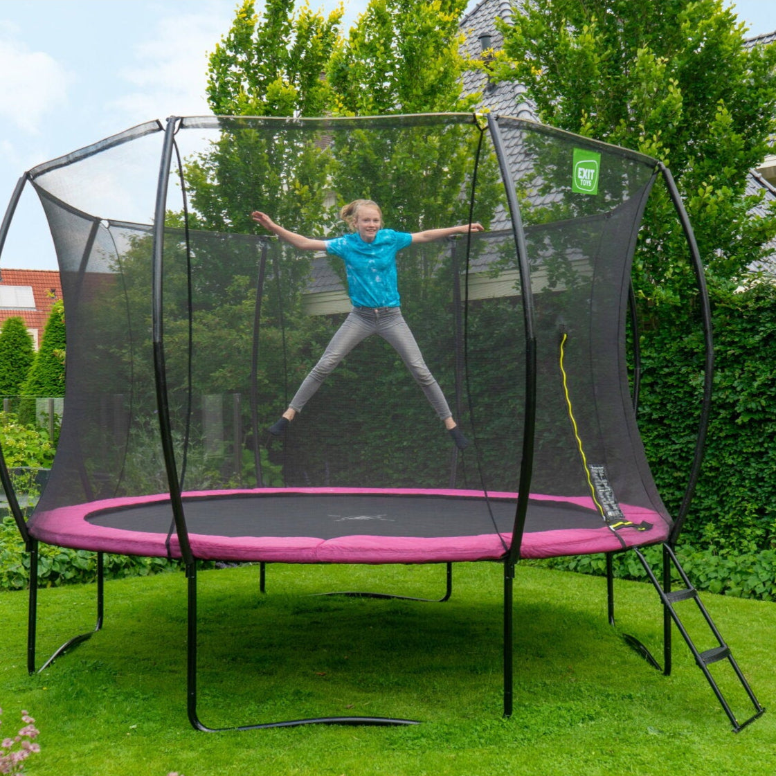 EXIT Silhouette Round Trampoline with Safety Net in the garden 