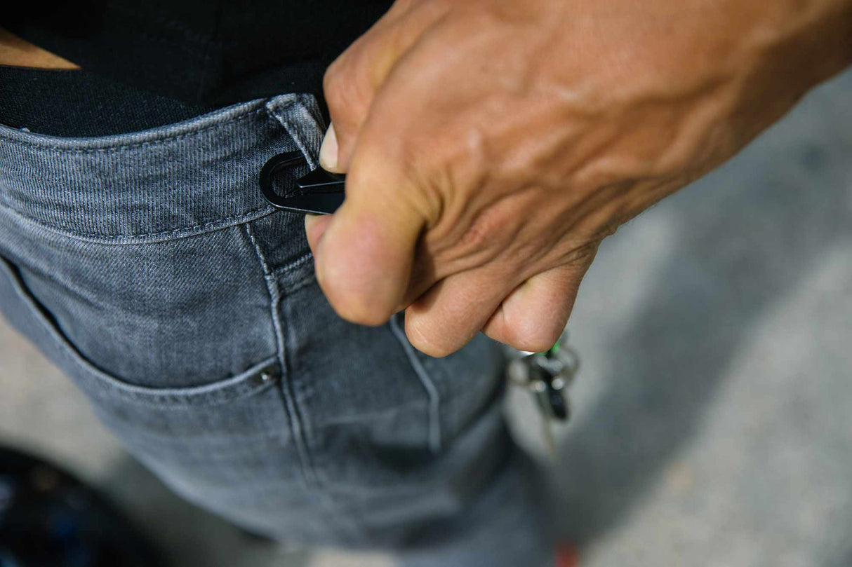 Montana Cans Keyholder & Lanyard