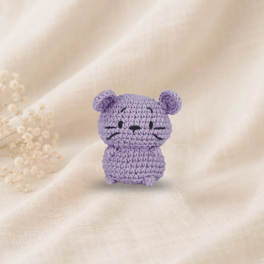 Knitty Critters Pouch Pals - Mabel Mouse
