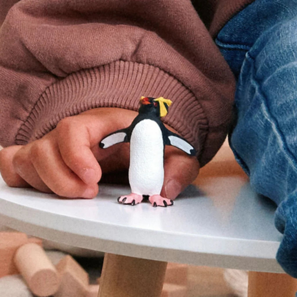 Schleich Rockhopper Penguin