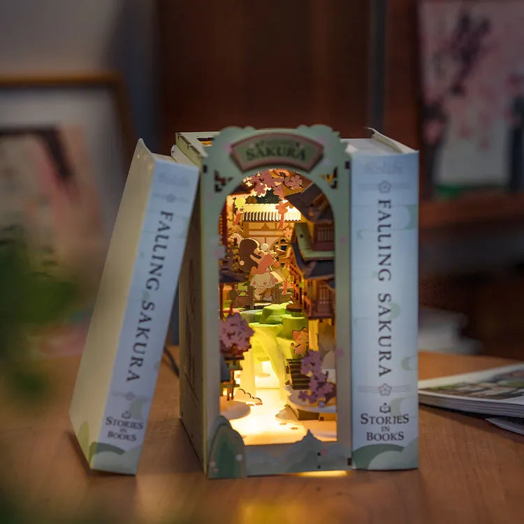 Rolife DIY Book Nook Shelf Insert - Falling Sakura