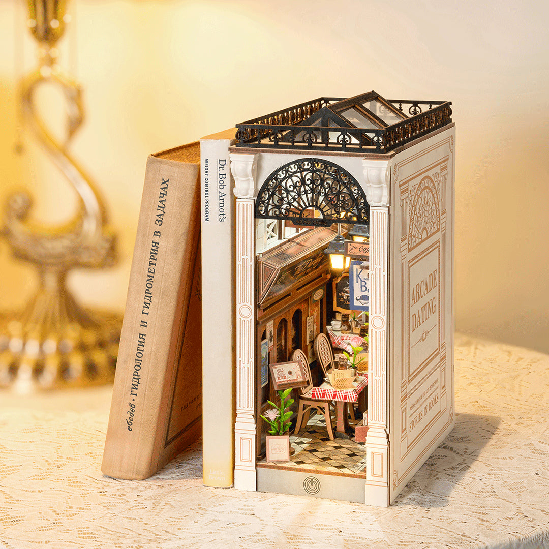 Rolife DIY Book Nook - Arcade Dating