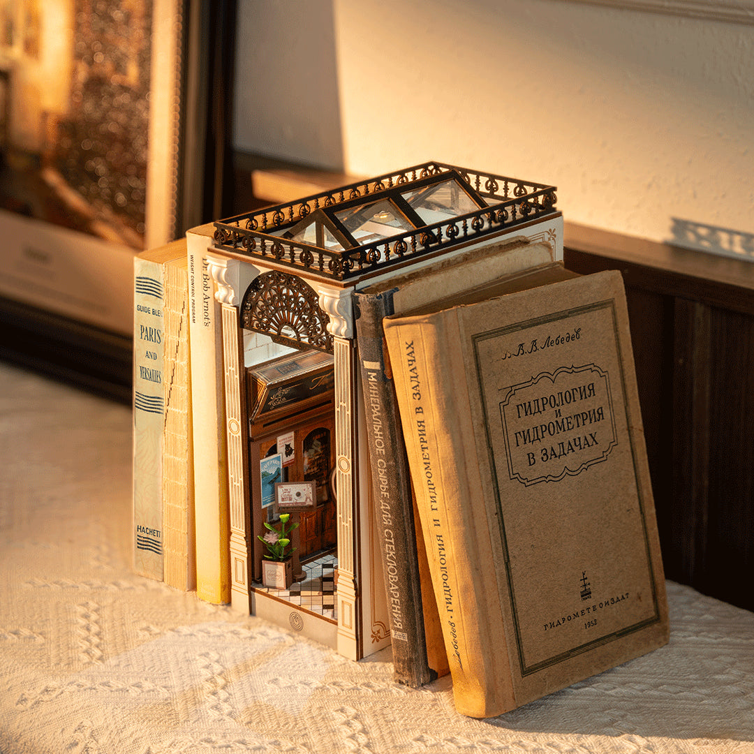 Rolife DIY Book Nook - Arcade Dating