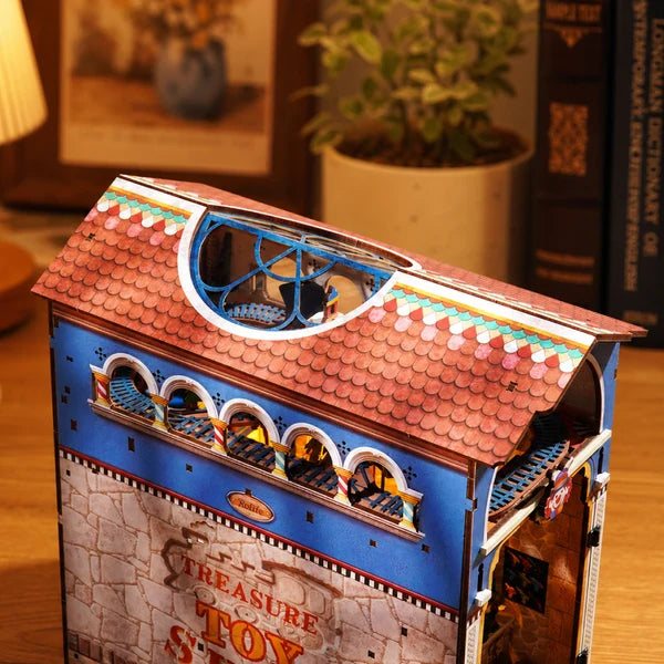 Rolife DIY Book Nook - Treasure Toy Shop