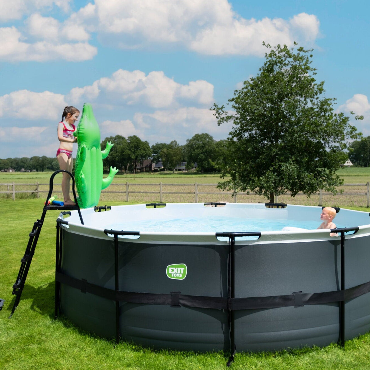 EXIT Black Leather Round Pool - 15ft x 48in (12V Sand Filter)