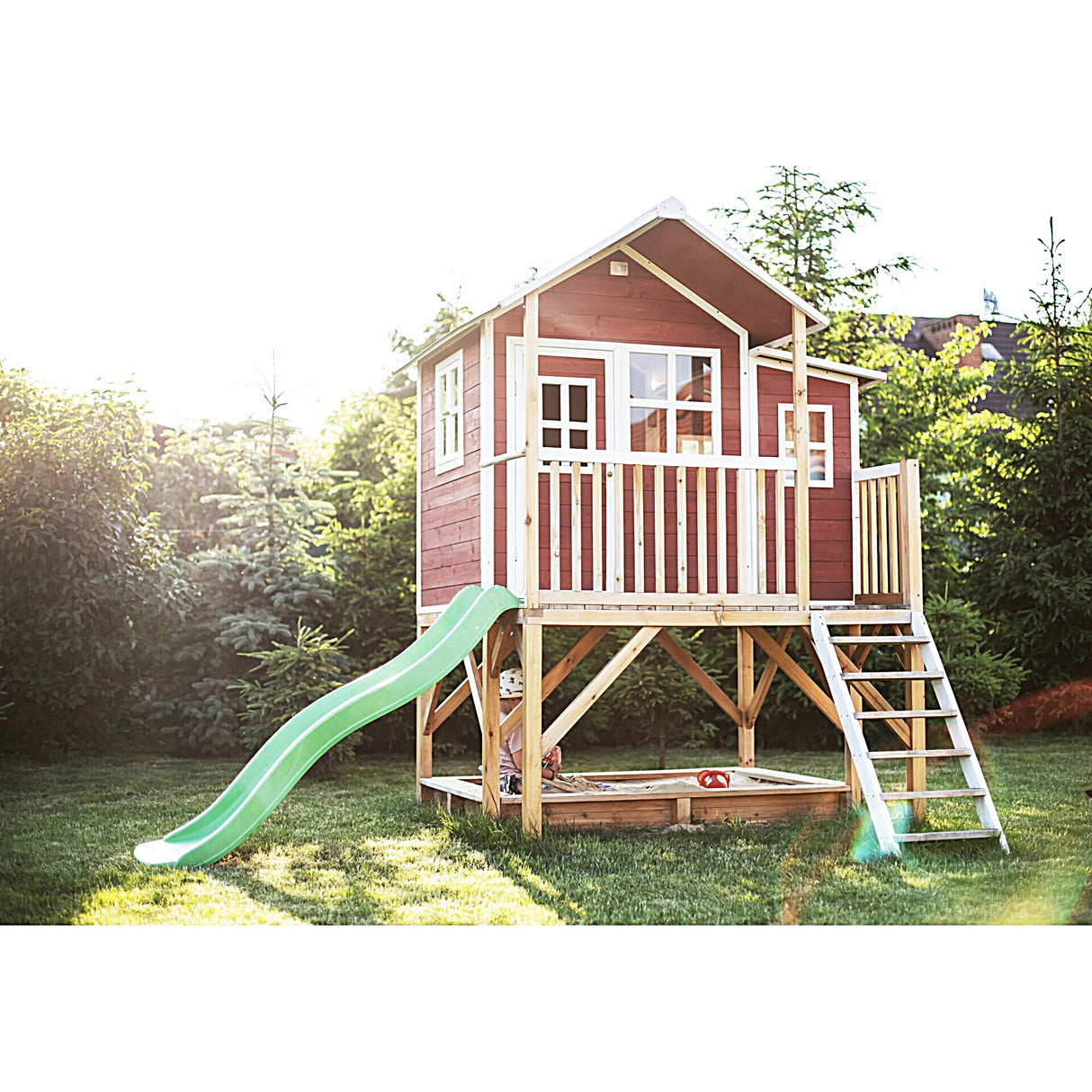 EXIT Loft 550 Wooden Playhouse - Red