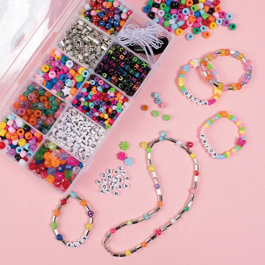 Playbox Plastic Beads Set in Storage Box (1900 Pieces)