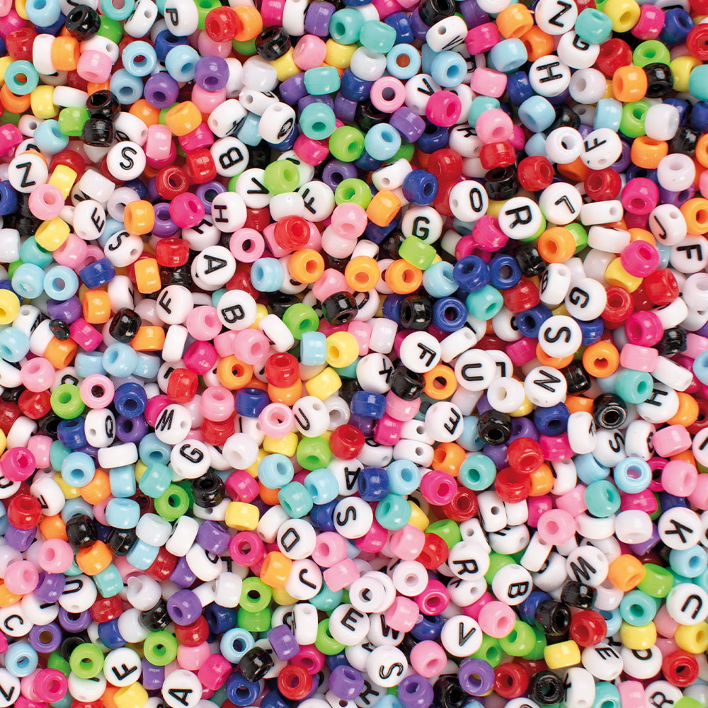 Playbox Mini Pony Beads And Letter Beads (650 Pieces)