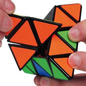 Pyraminx Twisty Puzzle
