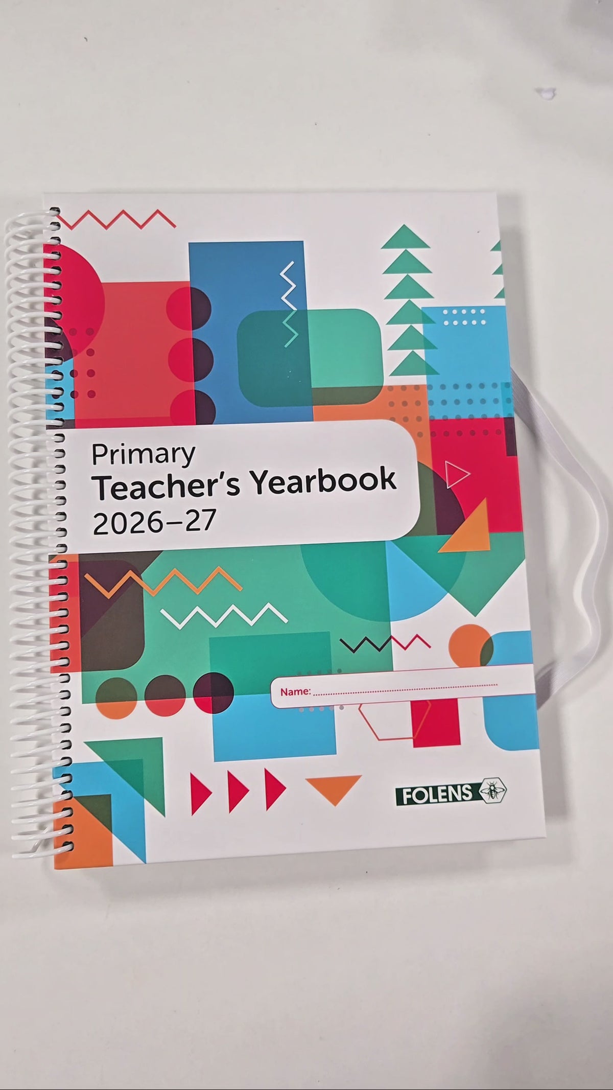 What's inside the Folens Primary Teachers Yearbook 2026-2027