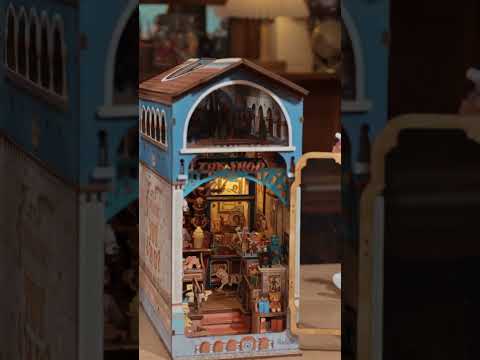 Rolife DIY Book Nook - Treasure Toy Shop